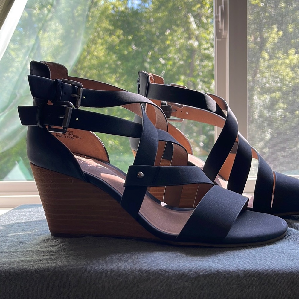 Never worn wedges